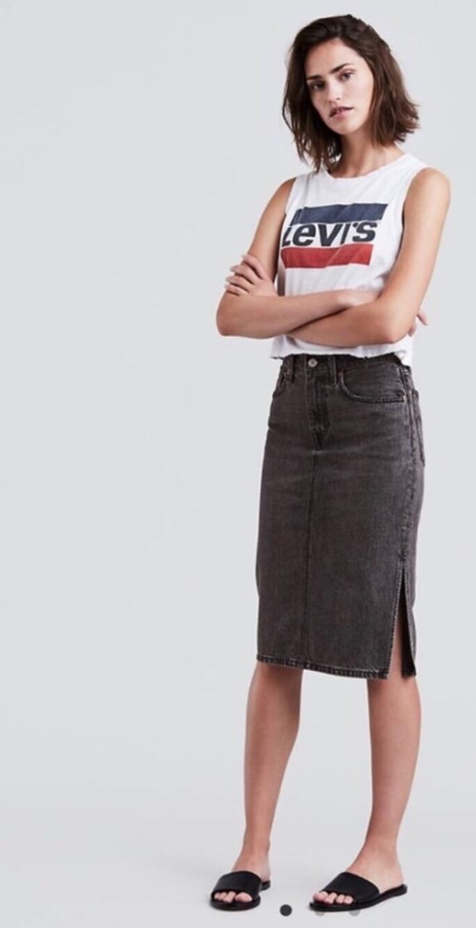 Levi’s Premium Washed Noir Side Slit Midi Denim Skirt Black Size: 28
